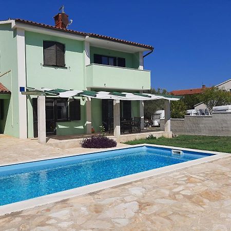 Vila Lokvanj Ližnjan Esterno foto