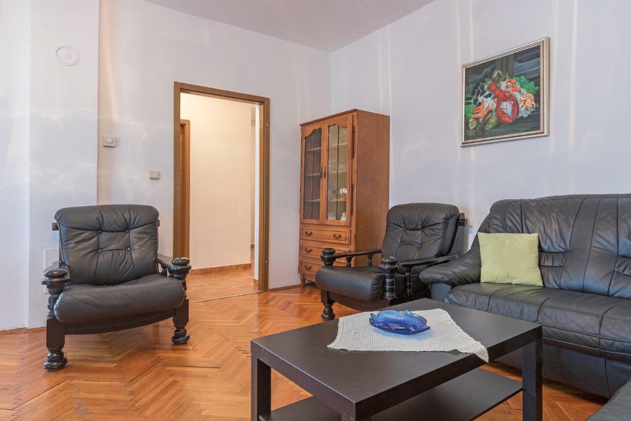 Vila Lokvanj Ližnjan Esterno foto